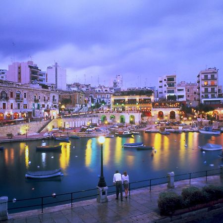 Stunning 2Br Holiday Penthouse In Central Sliema Exterior photo