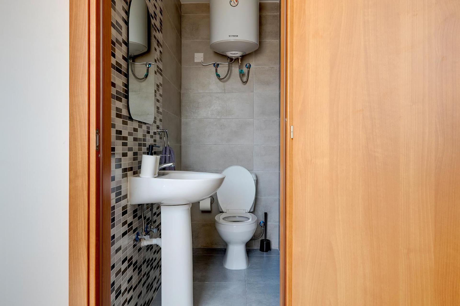 Stunning 2Br Holiday Penthouse In Central Sliema Exterior photo