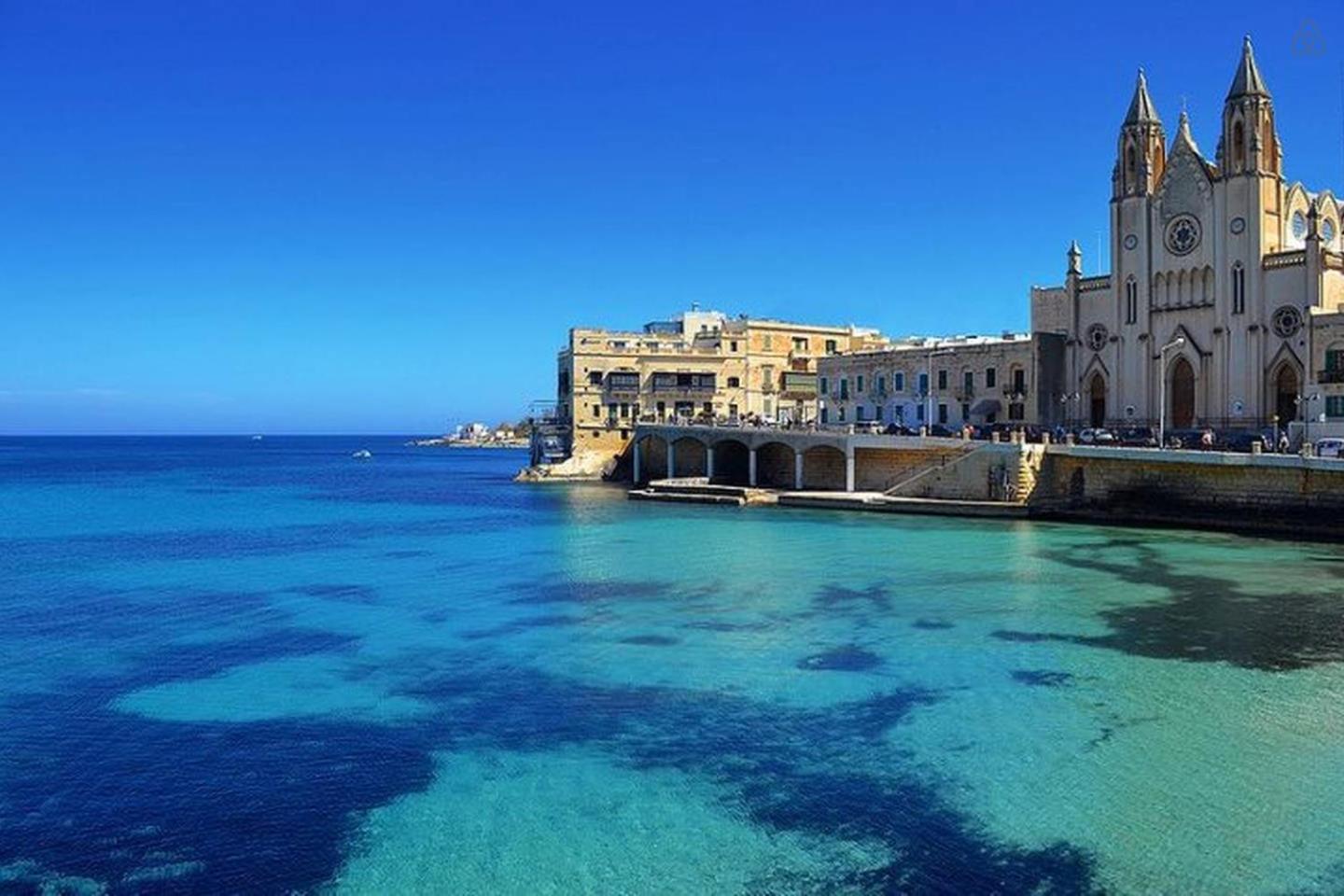 Stunning 2Br Holiday Penthouse In Central Sliema Exterior photo