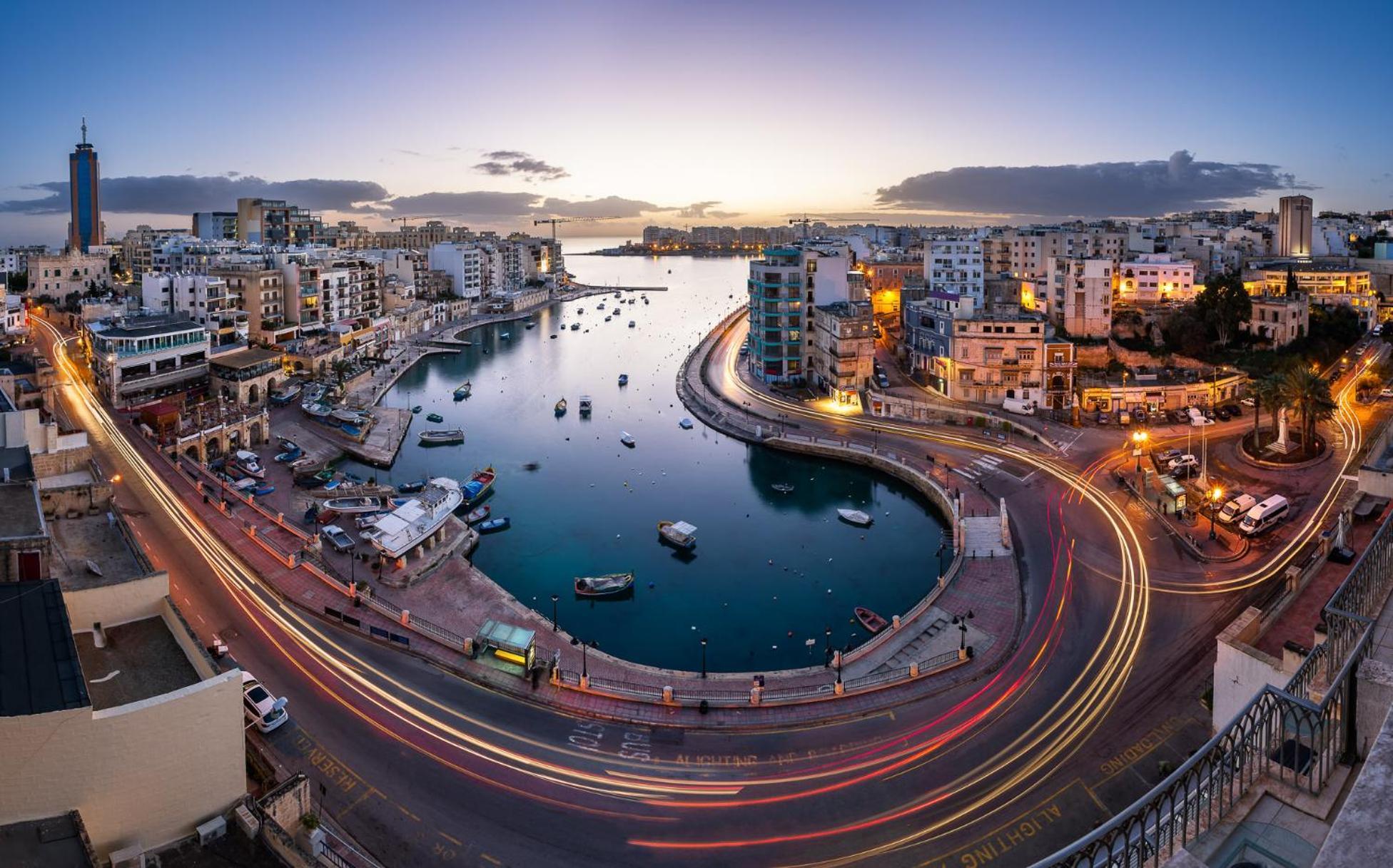 Stunning 2Br Holiday Penthouse In Central Sliema Exterior photo